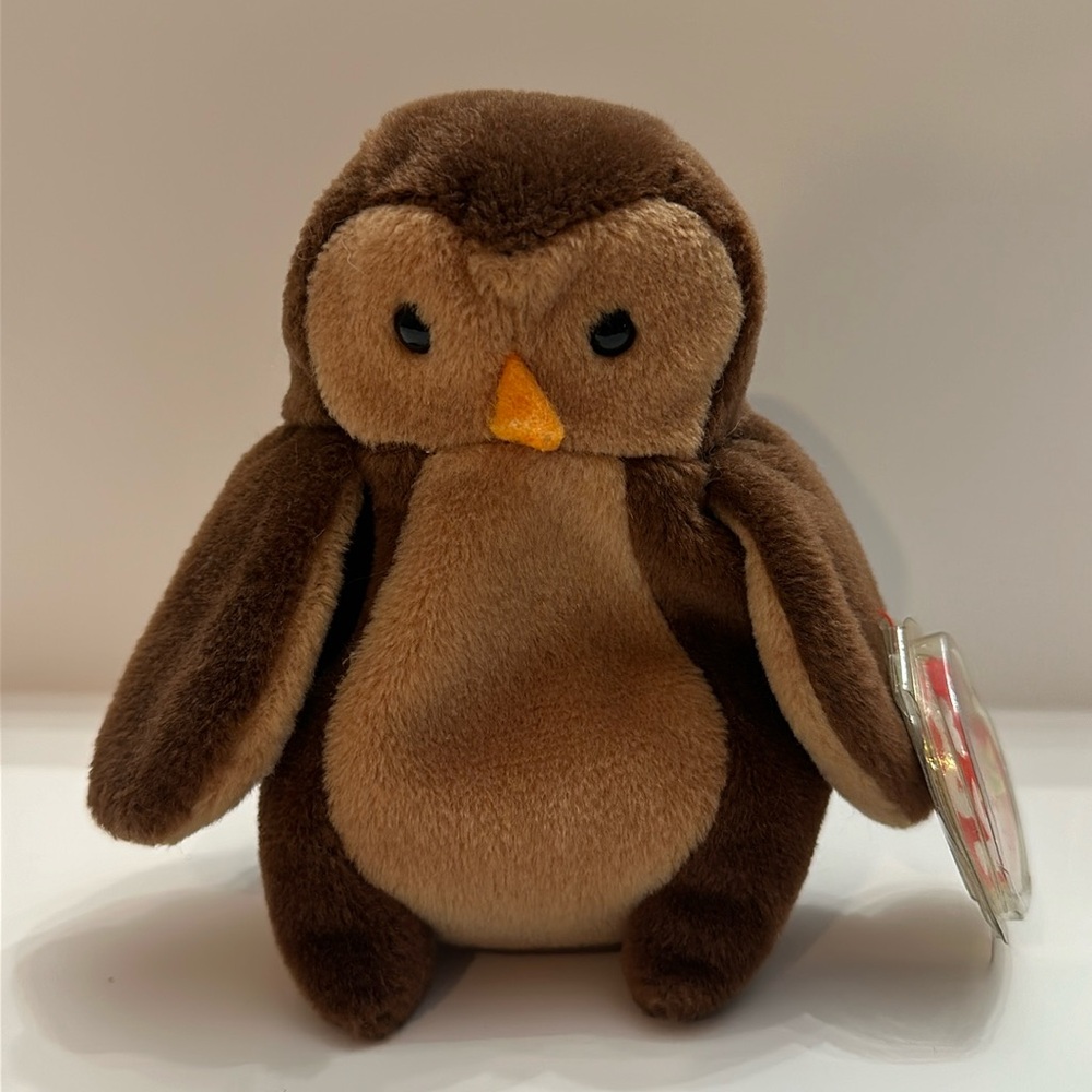 TY Beanie Baby HOOT THE OWL, 1995, With Tag Errors PVC